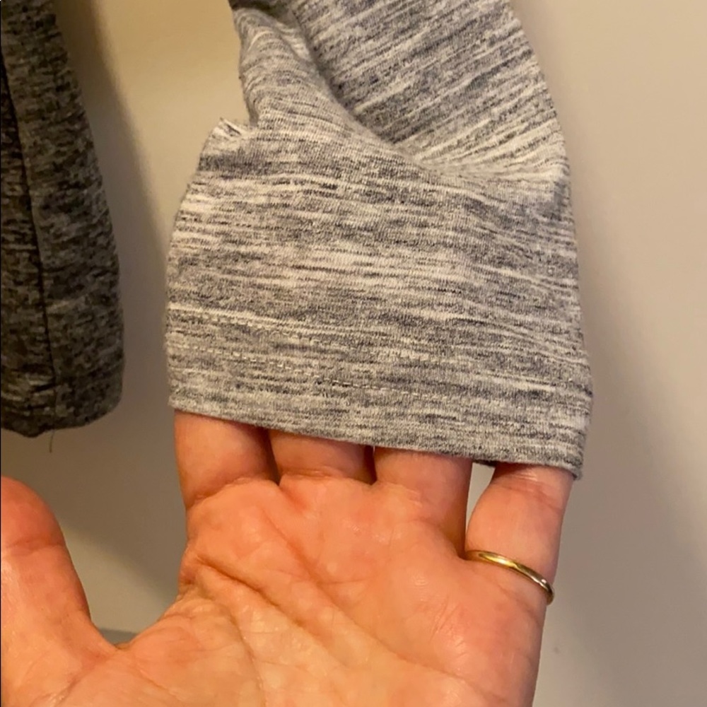 Grey tee - Picture 5 of 5